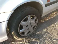 Usado Honda Civic 90 CV (66 kW) 1995 Blanco Berlina