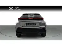 Usado Toyota C-HR Advance 140 CV (102 kW) 2024 Gris / plata SUV