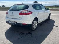 Usado Renault Mégane Dynamique 130 CV (95 kW) 2013 Blanco Berlina