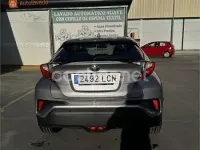 Begagnad Toyota C-HR Advance 122 HK (89 kW) 2019 Beige SUV