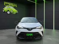 Usado Toyota C-HR Sport 184 CV (135 kW) 2023 Gris / plata SUV