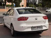 Usado Seat Toledo Reference 115 CV (84 kW) 2016 Blanco Utilitario