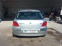Usado Peugeot 307 90 CV (66 kW) 2002 Gris / plata Berlina