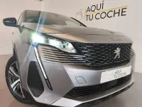 Usado Peugeot 3008 Allure 131 CV (96 kW) 2024 Gris SUV