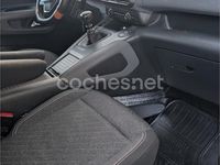 Usado Peugeot Rifter Allure 100 CV (73 kW) 2024 Verde Monovolumen