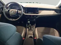 Usado Skoda Kamiq Selection 115 CV (84 kW) 2024 Rojo SUV