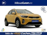 Usado Kia Stonic 100 CV (73 kW) 2022 Amarillo SUV