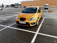 Usado Seat Leon CUPRA 265 CV (194 kW) 2012 Amarillo Berlina