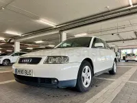 Usado Audi A3 Ambition 150 CV (110 kW) 2001 Blanco Utilitario