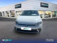 Usado VW Polo Life 95 CV (69 kW) 2022 Gris Utilitario