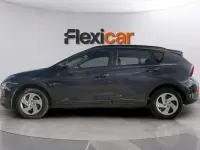 Usado Hyundai Bayon 84 CV (61 kW) 2023 Gris SUV