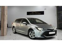 Usado Toyota Corolla Active 122 CV (89 kW) 2021 Plateado Familiar