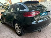 Usado Audi A3 Sportback Attraction 105 CV (77 kW) 2013 Negro Utilitario