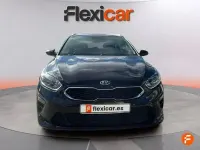 Usado Kia Ceed 136 CV (100 kW) 2020 Negro Utilitario
