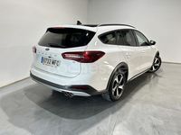 Usado Ford Focus Active 125 CV (91 kW) 2023 Blanco Familiar