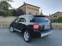 Usado Jeep Compass Limited 140 CV (102 kW) 2008 Negro SUV