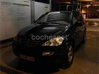 Usado SsangYong Kyron 141 CV (103 kW) 2007 Negro SUV