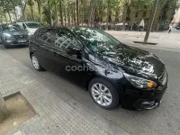 Usado Peugeot 308 Style 130 CV (95 kW) 2018 Negro Berlina