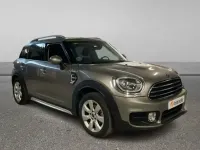 Usado Mini One Countryman 116 CV (85 kW) 2018 Gris SUV