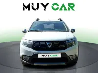 Usado Dacia Sandero Stepway 90 CV (66 kW) 2017 Blanco Utilitario
