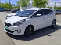 Usado Kia Carens 135 CV (99 kW) 2015 Blanco Monovolumen