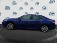 Używany Toyota Camry Advance 218 KM (160 kW) 2021 Niebieski Sedan/Limuzyna