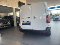 Usado Opel Vivaro 120 CV (88 kW) 2020 Blanco Monovolumen