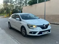 Usado Renault Mégane Business 90 CV (66 kW) 2016 Blanco Berlina