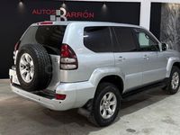 Usado Toyota Land Cruiser 166 CV (122 kW) 2005 Gris / plata SUV