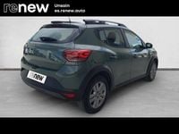 Usado Dacia Sandero Essentiel 91 CV (66 kW) 2023 Verde Berlina