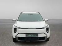 Uusi Kia Stonic 101 HP (74 kW) 2025 Valkoinen Katumaasturi
