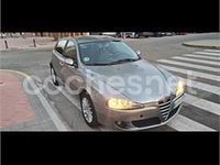 Usado Alfa Romeo 147 Distinctive 105 CV (77 kW) 2005 Gris / plata Utilitario