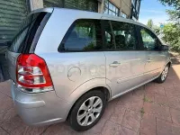 Usado Opel Zafira Energy 140 CV (102 kW) 2009 Gris / plata Monovolumen