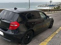 Usado BMW 116 122 HP (89 kW) 2007 Preto Citadino