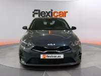 Usado Kia Ceed 136 CV (100 kW) 2023 Gris Utilitario