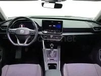Usado Seat Leon Style 116 CV (85 kW) 2025 Gris / plata Berlina