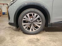Usado Audi Q4 e-tron Sport 150 kW (204 CV) 2025 Gris SUV