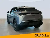 Usado Peugeot 3008 Allure 136 CV (100 kW) 2024 Gris artense SUV
