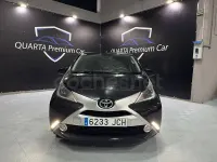 Używany Toyota Aygo X-play 69 KM (50 kW) 2015 Czarny Hatchback