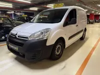 Usado Citroën Berlingo 75 CV (55 kW) 2017 Blanco Monovolumen