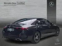Usado Mercedes E220 197 CV (144 kW) 2025 Gris / plata Berlina