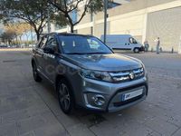 Usado Suzuki Vitara GLX 120 CV (88 kW) 2016 Gris / plata SUV