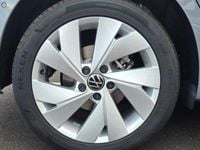 Usado VW Golf VIII 115 CV (84 kW) 2025 Gris piedra lunar Utilitario