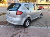 Usado Seat Altea Reference 105 CV (77 kW) 2011 Gris / plata Monovolumen