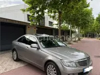 Usado Mercedes C200 Avantgarde 136 CV (100 kW) 2010 Beige Familiar