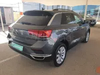 Usado VW T-Roc Advance 115 CV (84 kW) 2021 Marrón SUV