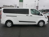 Usado Ford Transit Custom Trend 130 CV (95 kW) 2023 Blanco Familiar
