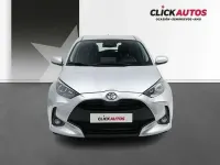 Usado Toyota Yaris Active 116 CV (85 kW) 2025 Gris Utilitario