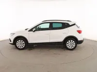 Usado Seat Arona Style 95 CV (69 kW) 2019 Blanco SUV