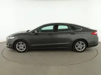 Usado Ford Mondeo Titanium 160 CV (117 kW) 2015 Dorado Berlina